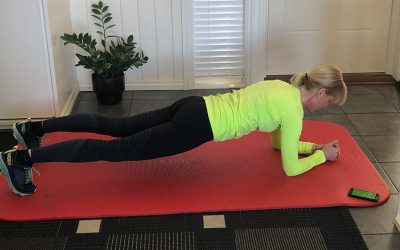 12 minutter styrketrening med fokus på mage