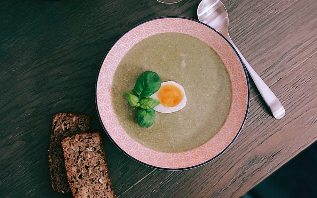 Spinatsuppe med jordskokk